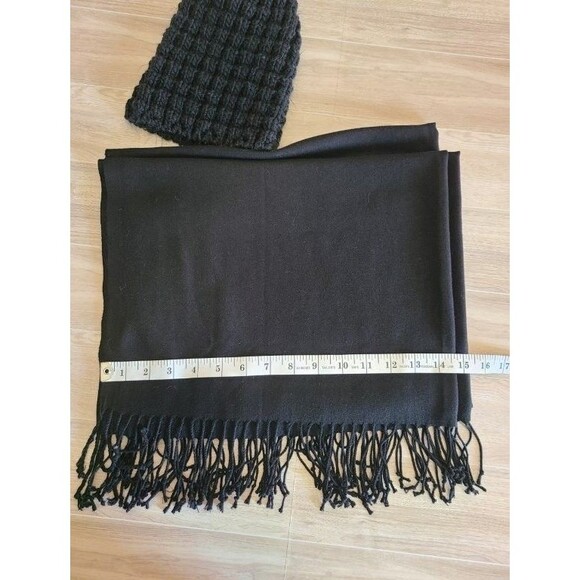 Black Knit Hat & Wide Scarf Set – Soft Ribbed Winter Warmth 30"x35" Unisex - Picture 3 of 3